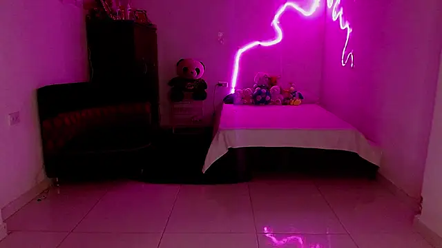 Chelsea  2 online show from 03.21.26