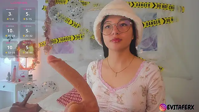 Eva depp online show from 10.29.25