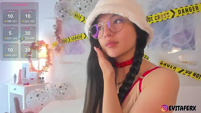 Eva depp online show from 10.30.25