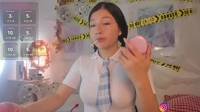 Eva depp online show from 10.31.25