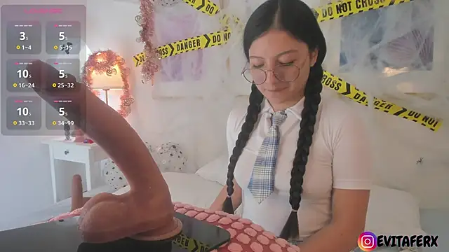 Eva depp online show from 11.01.25