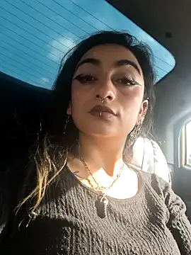 Lila Desiree online show from 12.01.25