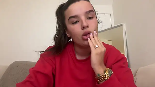 Snapshot of maisiesmithx chatting on 01.20.25 maisiesmithx online show from 01.20.25