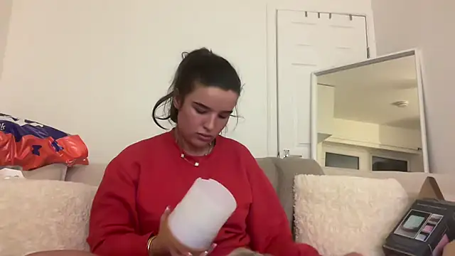 Snapshot of maisiesmithx chatting on 01.21.25 maisiesmithx online show from 01.21.25