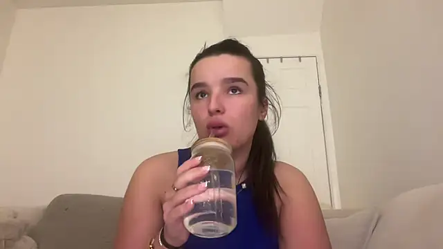 Snapshot of maisiesmithx chatting on 01.22.25 maisiesmithx online show from 01.22.25