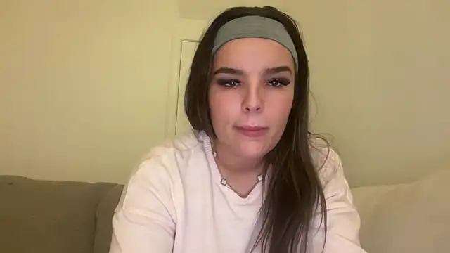 Snapshot of maisiesmithx chatting on 01.26.25 maisiesmithx online show from 01.26.25