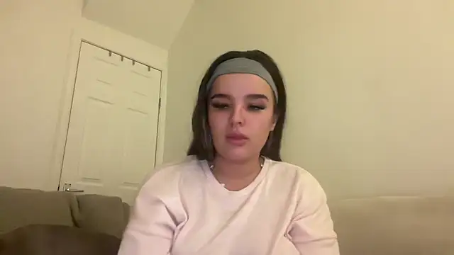 Snapshot of maisiesmithx chatting on 01.27.25 maisiesmithx online show from 01.27.25