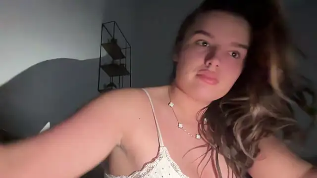 Snapshot of maisiesmithx chatting on 02.05.25 maisiesmithx online show from 02.05.25