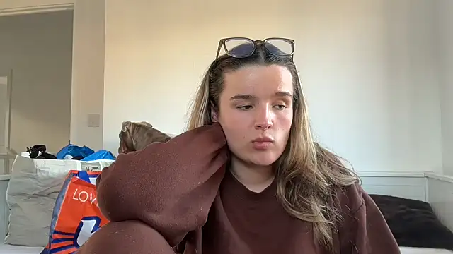 maisiesmithx online show from 04.13.26