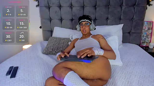 Dark hairy  online show from 01.18.26