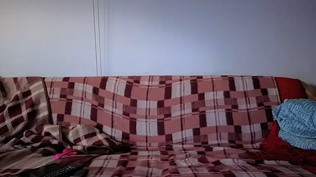 Snapshot of loverboyxxx69 chatting on 11.02.25 loverboyxxx69 online show from 11.02.25