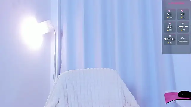 Snapshot of emydollyy chatting on 02.03.25 emydollyy online show from 02.03.25