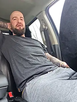 Beardedtattood online show from 01.10.25