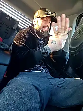 Beardedtattood online show from 03.01.26