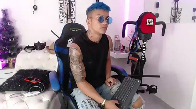 Leonard Price online show from 02.03.25