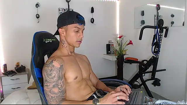 Leonard Price online show from 03.19.25