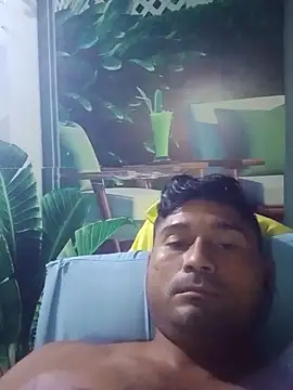 Snapshot of Diogo100 chatting on 11.01.25 Diogo100 online show from 11.01.25