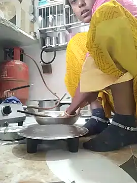 Snapshot of savixxx chatting on 12.02.24 savixxx online show from 12.02.24