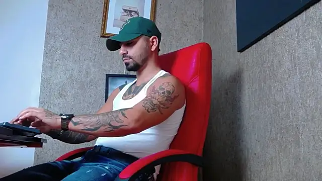 NigelBoydXXX online show from 01.27.25