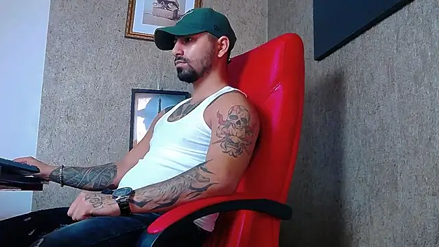 NigelBoydXXX online show from 02.07.25