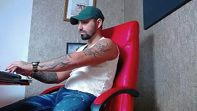 NigelBoydXXX online show from 02.12.25