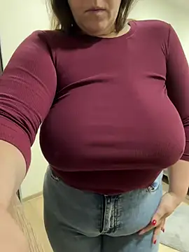 Your Hot Sister01 online show from 01.19.25