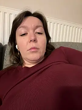 Your Hot Sister01 online show from 01.26.25