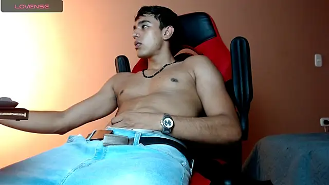 karlgiles  online show from 12.21.24