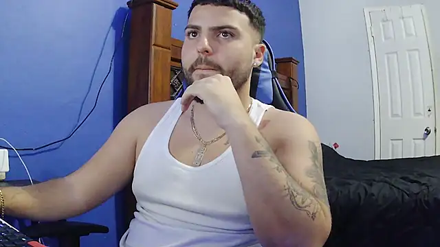 Snapshot of MasterKvn chatting on 02.03.25 MasterKvn online show from 02.03.25