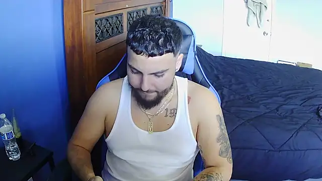 Snapshot of MasterKvn chatting on 02.25.25 MasterKvn online show from 02.25.25