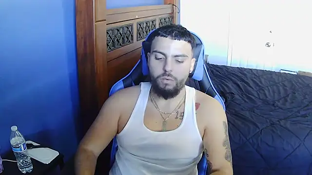 Snapshot of MasterKvn chatting on 02.28.25 MasterKvn online show from 02.28.25