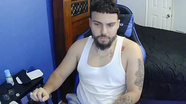 Snapshot of MasterKvn chatting on 03.17.25 MasterKvn online show from 03.17.25