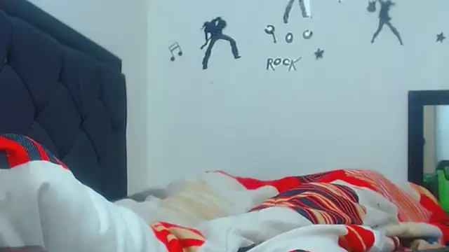 Snapshot of jaycolinss chatting on 10.04.25 jaycolinss online show from 10.04.25