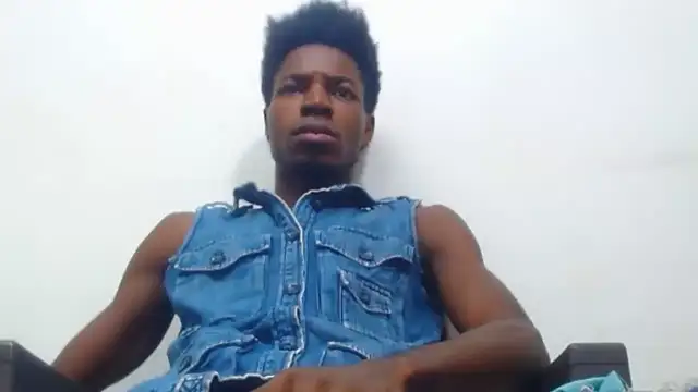 Snapshot of jaycolinss chatting on 10.19.25 jaycolinss online show from 10.19.25