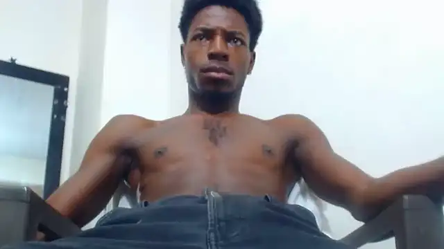 Snapshot of jaycolinss chatting on 10.23.25 jaycolinss online show from 10.23.25