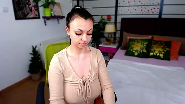 TessaaJoy online show from 12.03.25