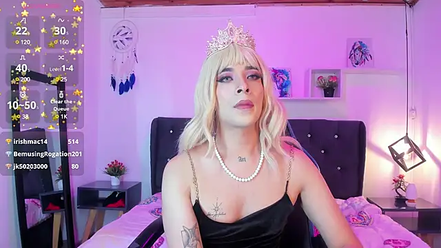 Snapshot of Nyx__Blackwood chatting on 12.20.24 Nyx Blackwood online show from 12.20.24