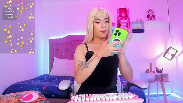 Snapshot of Nyx__Blackwood chatting on 03.04.25 Nyx Blackwood online show from 03.04.25
