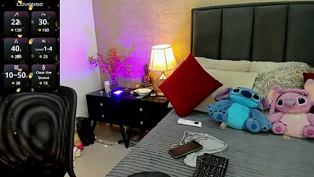 Snapshot of Mariana_c1 chatting on 02.04.25 Mariana c1 online show from 02.04.25