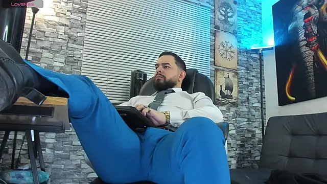 Snapshot of Ethan_Castellano chatting on 07.12.26 Ethan Castellano online show from 07.12.26
