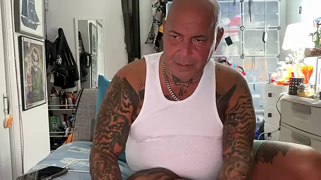 joeytatts66 online show from 10.12.25