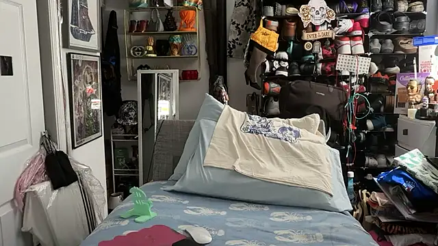 Snapshot of joeytatts66 chatting on 02.20.26 joeytatts66 online show from 02.20.26