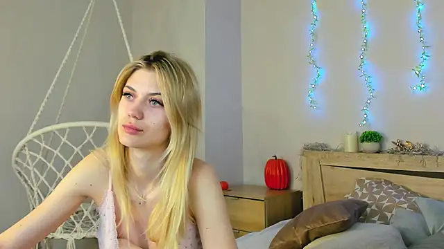 Cherry Price online show from 05.25.26