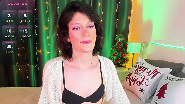 Snapshot of Kolette_Gray chatting on 12.05.24 Kolette Gray online show from 12.05.24