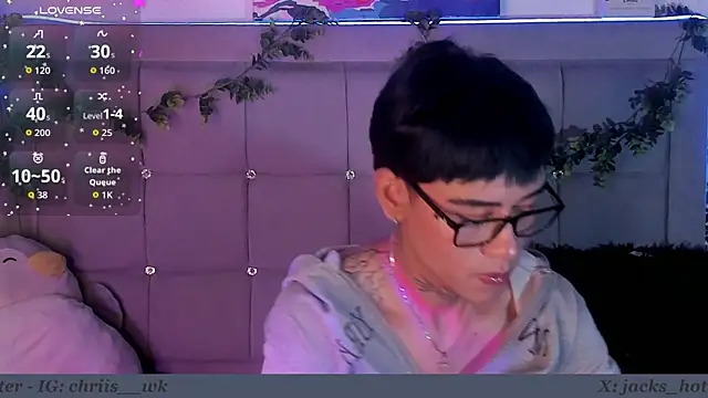 Snapshot of jacks_hotter chatting on 07.16.26 jacks hotter online show from 07.16.26