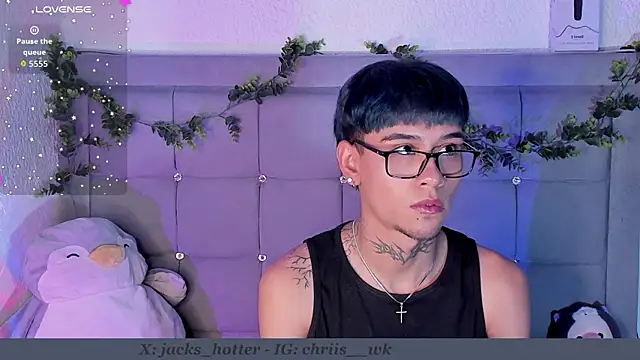 Snapshot of jacks_hotter chatting on 07.30.26 jacks hotter online show from 07.30.26