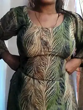 Snapshot of Sania-Love chatting on 03.15.25 Sania-Love online show from 03.15.25