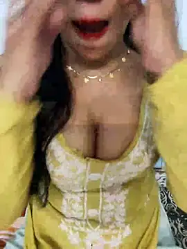 Snapshot of Sania-Love chatting on 09.20.25 Sania-Love online show from 09.20.25