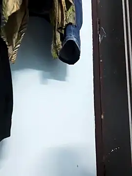 Snapshot of Sania-Love chatting on 10.13.25 Sania-Love online show from 10.13.25