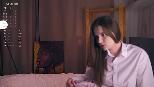 LoraDevon online show from 03.12.25